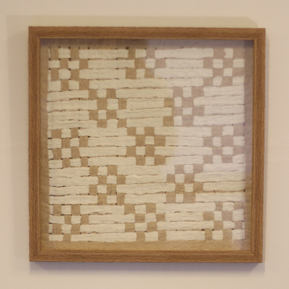 CUADRO TRAMA EN BEIGE 41X41