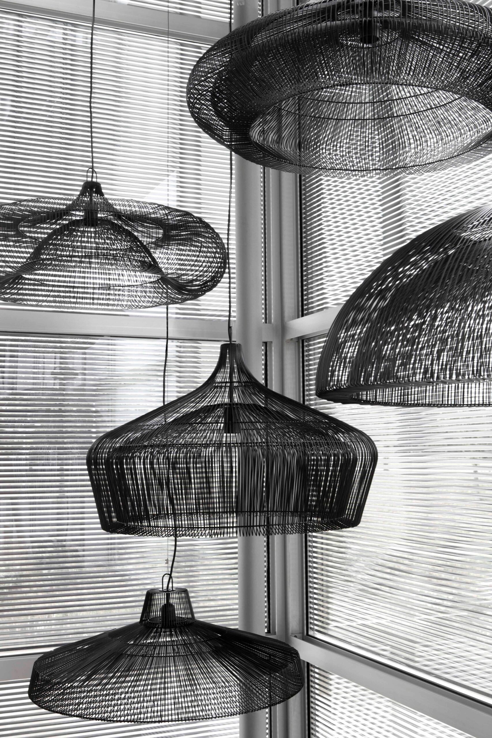 Pantalla Vertigo Black