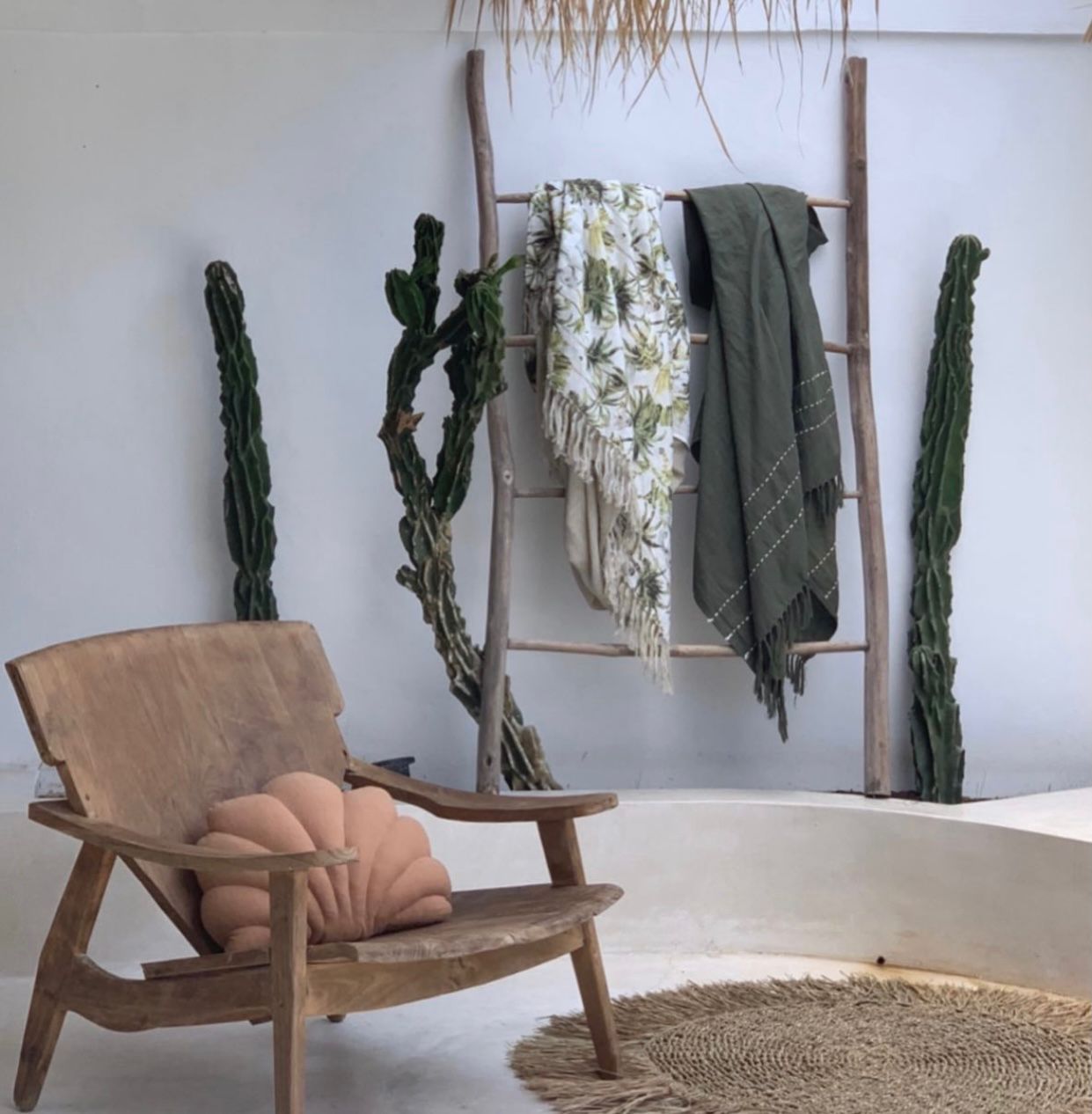 Escalera Asoka Natural XL 100Ancho x 180Alto